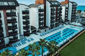 55% Turecko, Alanya: 5 denní pobyt v Grand Uysal s…
