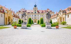 0% Jižní Morava: Valtice jen 550 m od zámku v…